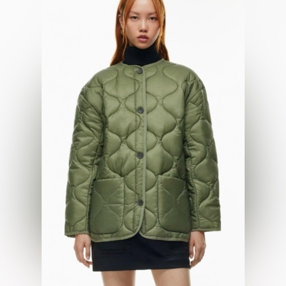 Babaton Aritzia Oversized Quilted Evergreen Lightweight Jacket